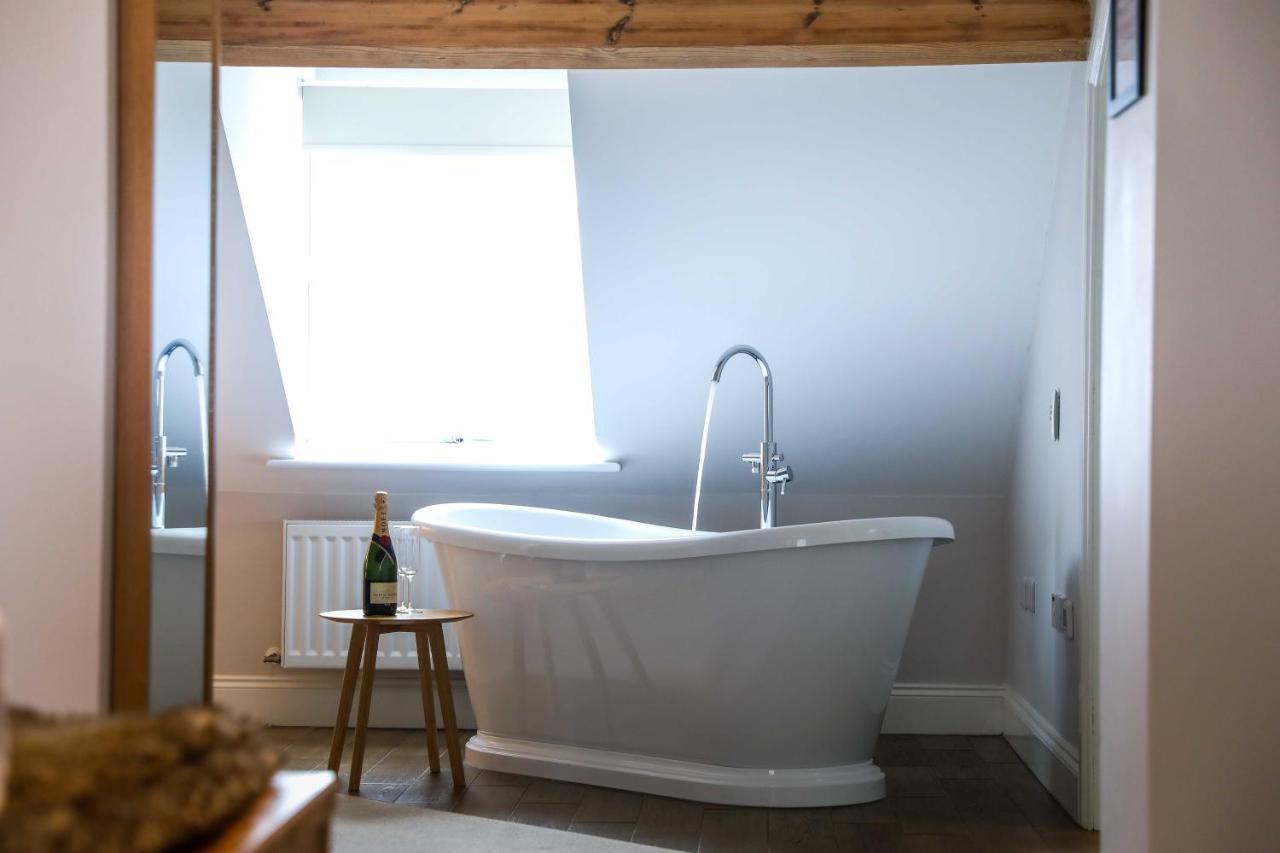 Bed and breakfast The Belfry Whitby Extérieur photo